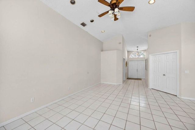 10870 Old Bridgeport Lane, Boca Raton, FL 33498