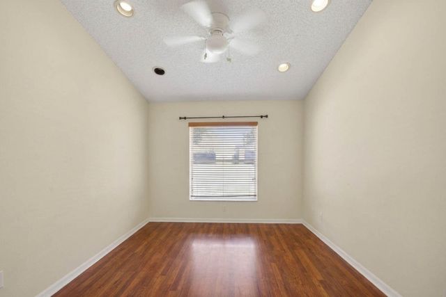 10870 Old Bridgeport Lane, Boca Raton, FL 33498