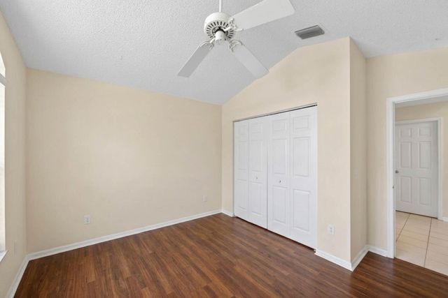 10870 Old Bridgeport Lane, Boca Raton, FL 33498