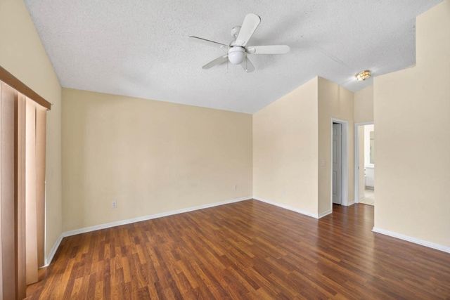 10870 Old Bridgeport Lane, Boca Raton, FL 33498
