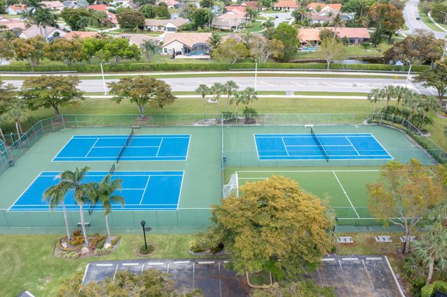 10870 Old Bridgeport Lane, Boca Raton, FL 33498