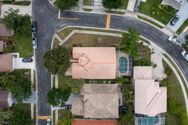 10870 Old Bridgeport Lane, Boca Raton, FL 33498