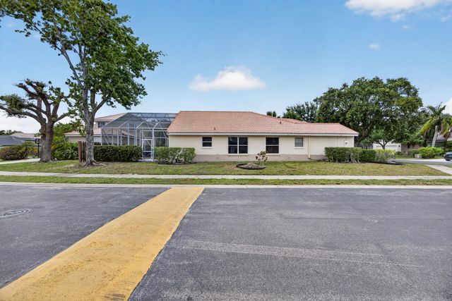 10870 Old Bridgeport Lane, Boca Raton, FL 33498