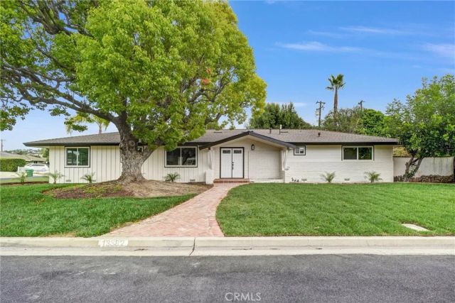13382 Mount Hood, Santa Ana, CA 92705