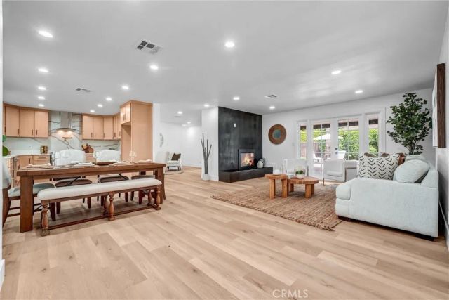 13382 Mount Hood, Santa Ana, CA 92705