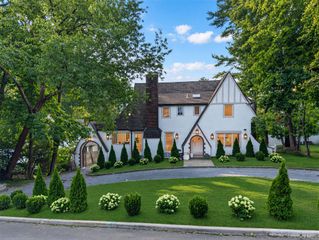 93 Myrtle Drive, Great Neck, NY 11021