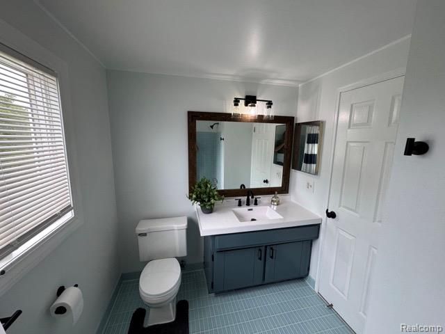 20250 Great Oaks Circle, Clinton Township, MI 48036