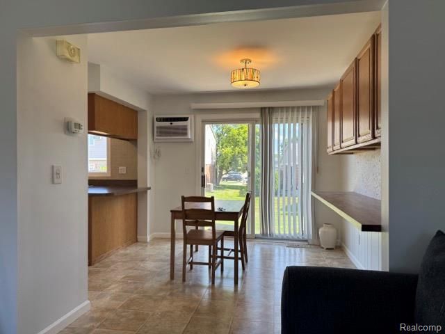 20250 Great Oaks Circle, Clinton Township, MI 48036