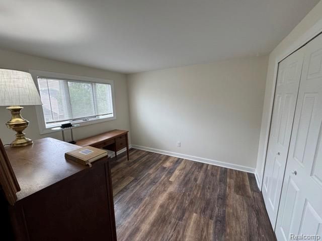 20250 Great Oaks Circle, Clinton Township, MI 48036