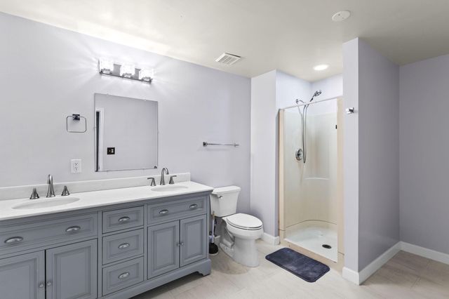 9 HALCOMB LN, Stafford, VA 22556