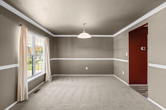 9 HALCOMB LN, Stafford, VA 22556