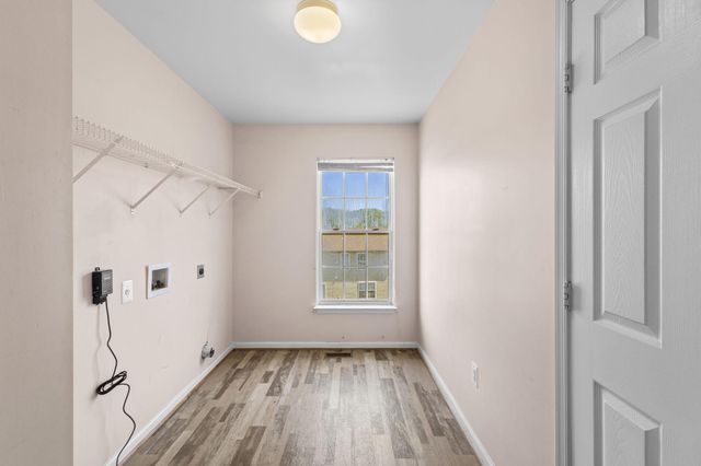 9 HALCOMB LN, Stafford, VA 22556