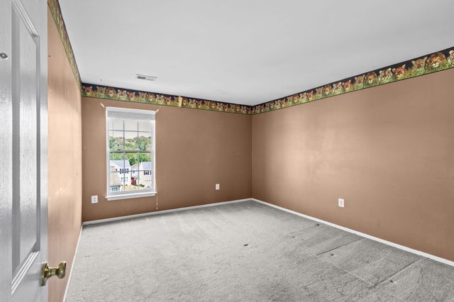 9 HALCOMB LN, Stafford, VA 22556