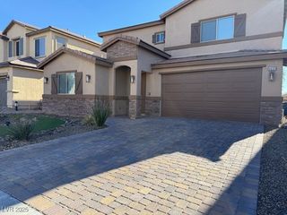 4425 Little Blue Heron Avenue, Las Vegas, NV 89115