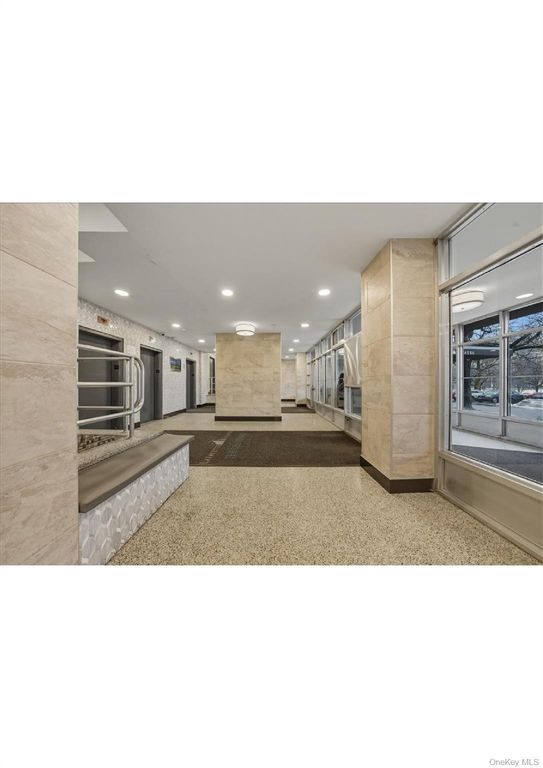 825 Morrison Avenue 8C, Bronx, NY 10473 — photo 4
