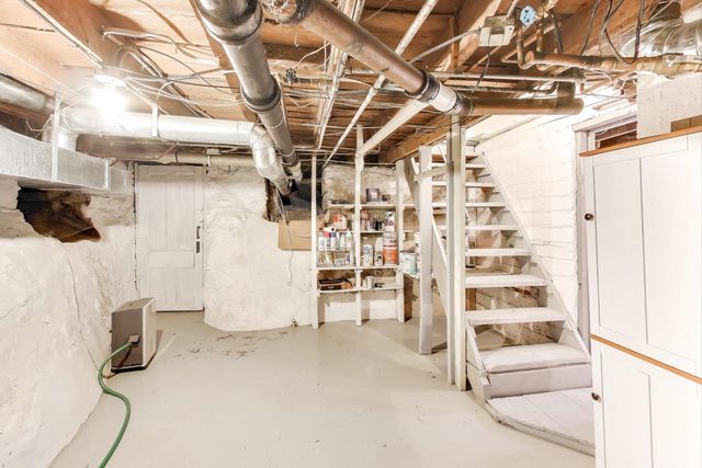 332 Maxwell STREET, Lake Geneva, WI 53147