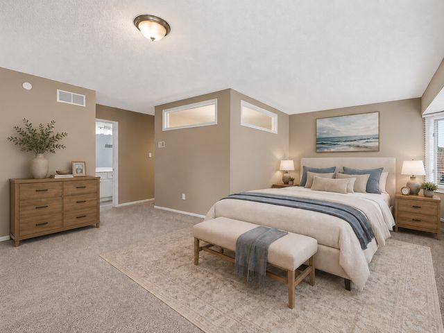 13808 Frontier Lane, Burnsville, MN 55337