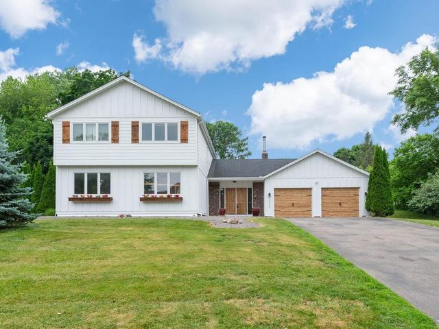 13808 Frontier Lane, Burnsville, MN 55337