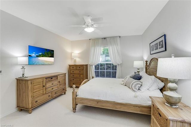 7092 Barrington CIR 102, Naples, FL 34108