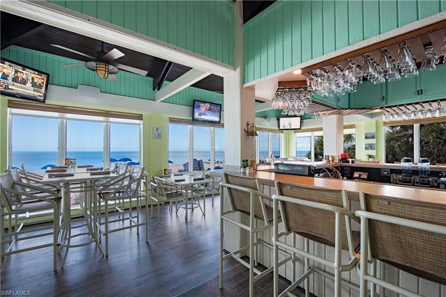 7092 Barrington CIR 102, Naples, FL 34108