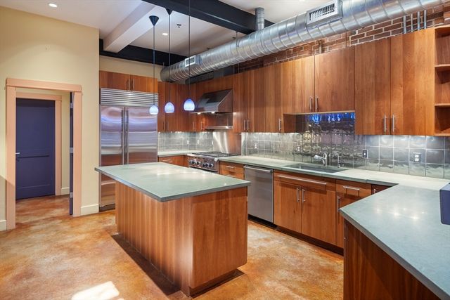 1 Tannery Brook Row 1F, Somerville, MA 02144