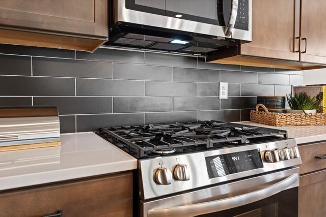 121 Sycamore Lane, Calhoun, GA 30701