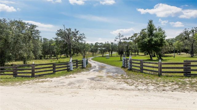 1251 SE 143RD COURT, Williston, FL 32696