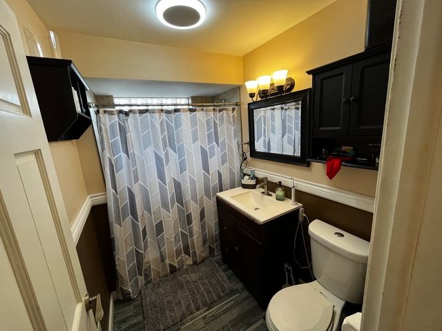 13141 S Muskegon Avenue, Chicago, IL 60633