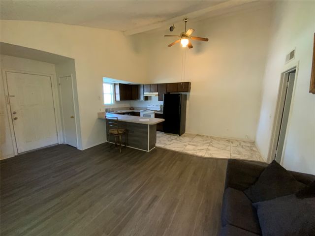 4829-4931 Houghton Avenue, Fort Worth, TX 76107
