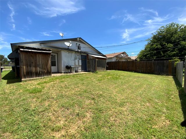 4829-4931 Houghton Avenue, Fort Worth, TX 76107