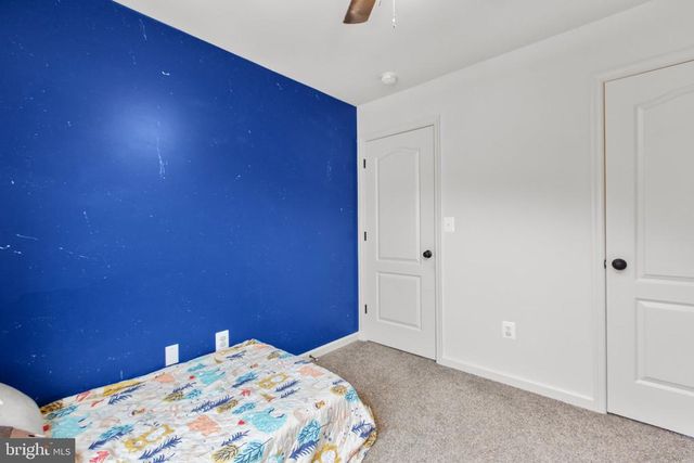 2422 DRAKE LN, Fredericksburg, VA 22408