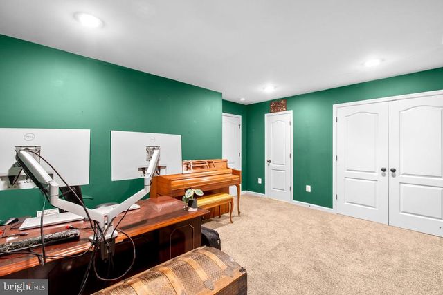 2422 DRAKE LN, Fredericksburg, VA 22408