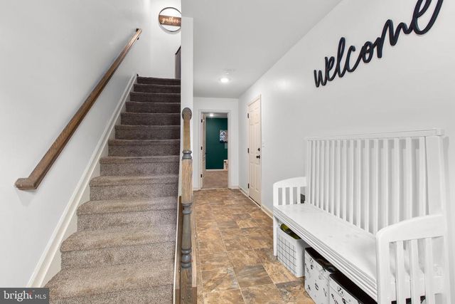 2422 DRAKE LN, Fredericksburg, VA 22408