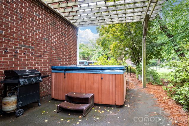 837 Shetland Place NW, Concord, NC 28027