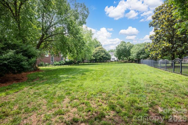 837 Shetland Place NW, Concord, NC 28027