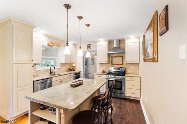 1280 Oxford Rd, Bridgewater Twp., NJ 08807