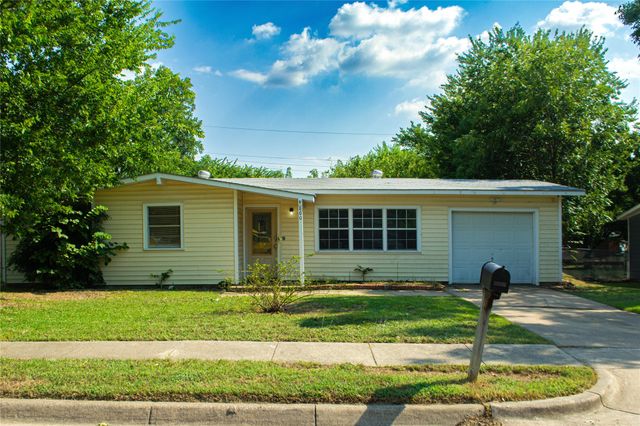 800 E Tucker Boulevard, Arlington, TX 76010