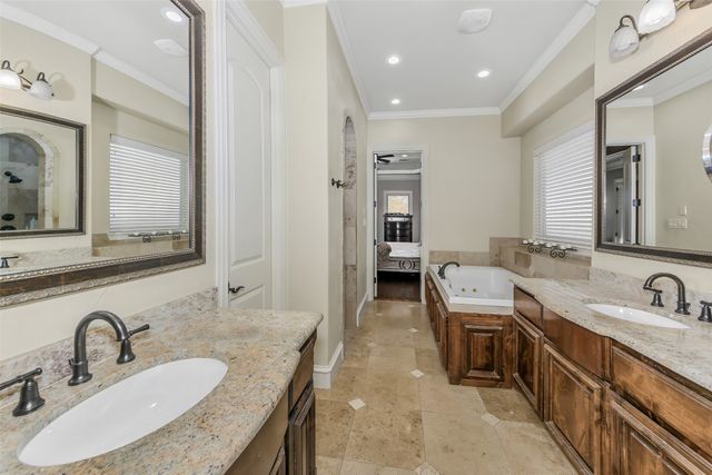 8013 Camino Drive, North Richland Hills, TX 76182