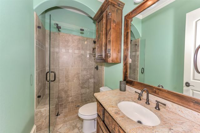 8013 Camino Drive, North Richland Hills, TX 76182