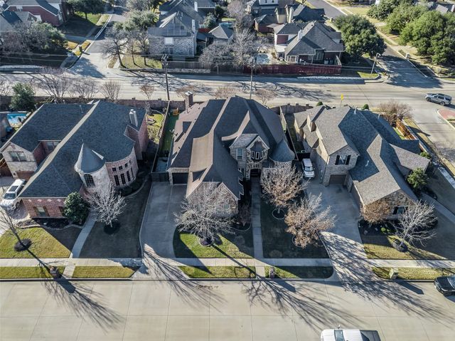 8013 Camino Drive, North Richland Hills, TX 76182