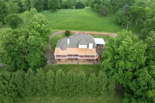 233 Timberlane Rd, Gallatin, TN 37066
