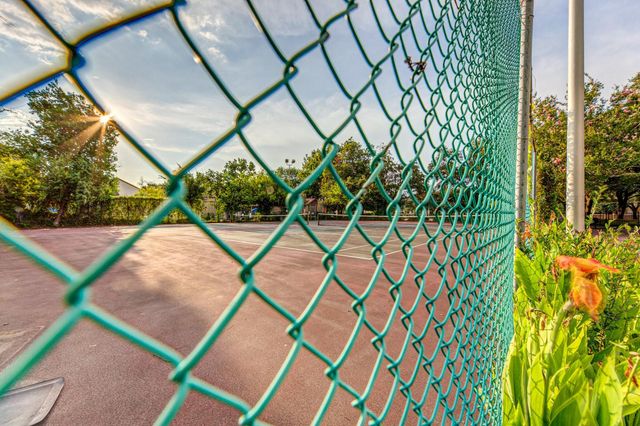 10051 Westpark Drive 218, Houston, TX 77042