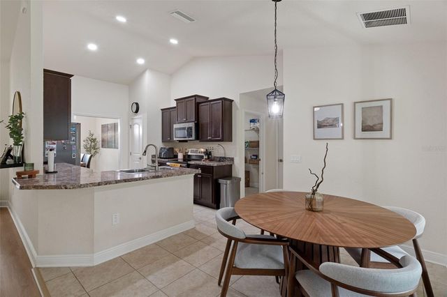 101 OAK VILLAGE BOULEVARD, Homosassa, FL 34446
