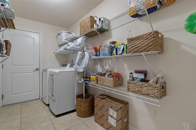 101 OAK VILLAGE BOULEVARD, Homosassa, FL 34446