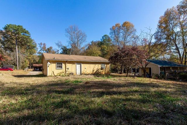 107 Oakwood Circle, Griffin, GA 30223