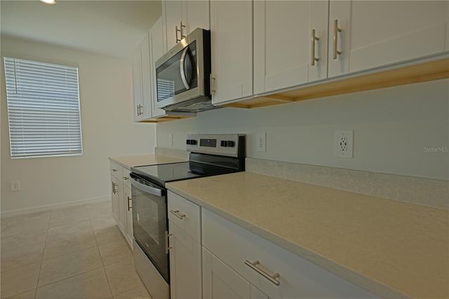 2505 MERSEYSIDE CT, Haines City, FL 33844