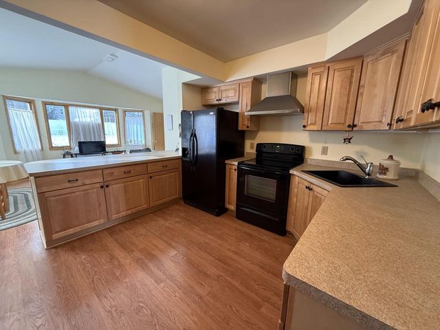 301 E Whitefish ROAD, Port Washington, WI 53074