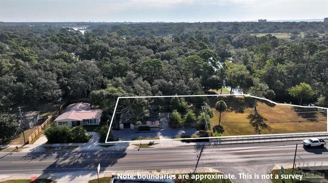 610 S Old Corry Field Rd, Pensacola, FL 32507