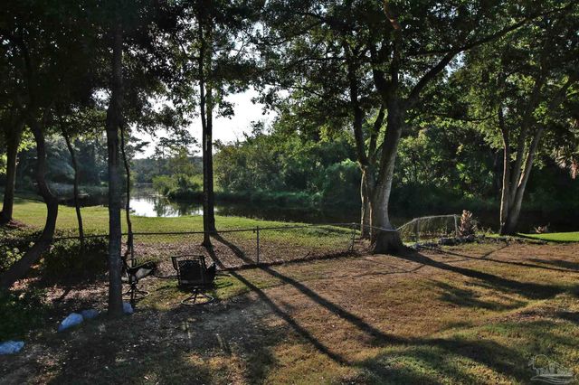 610 S Old Corry Field Rd, Pensacola, FL 32507