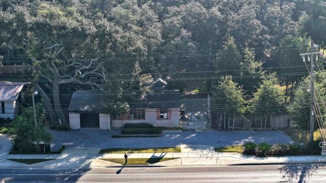 610 S Old Corry Field Rd, Pensacola, FL 32507